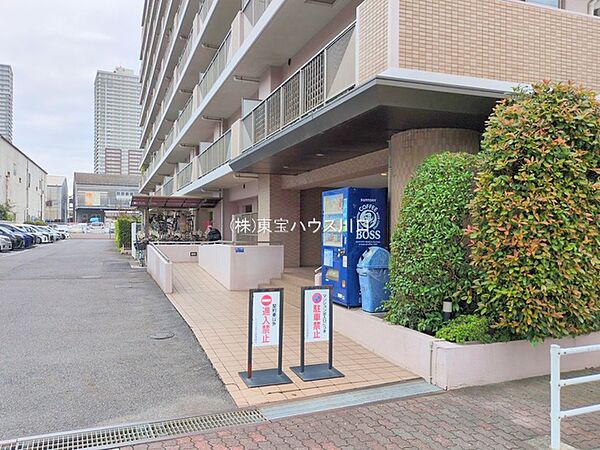 エントランスを拡大表示