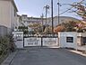 周辺：草加市立両新田中学校 1200m