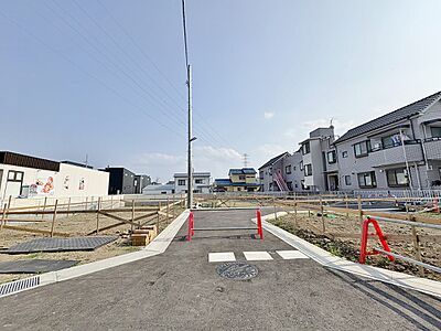 外観:分譲地内は車の通り抜けができないので静かで安心な立地も魅力です。 外観:分譲地内は車の通り抜けができないので静かで安心な立地も魅力です。