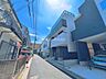 外観：前面道路含む現地