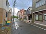 外観：前面道路含む現地