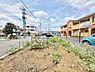外観：本物件の周りの建物と距離が離れている為、開放感のある空間を形成しております。陽当たり、開放感、気持ちよく過ごすにあたり、とても大事な要素かと思われます。