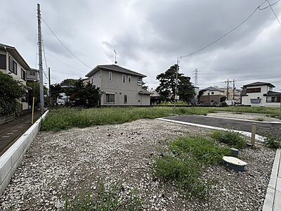 外観:「準急停車駅」草加からバス便有り。地下鉄も乗り入れて都心へのアクセス便利。 外観:「準急停車駅」草加からバス便有り。地下鉄も乗り入れて都心へのアクセス便利。
