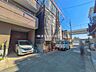 外観：前面道路含む現地
