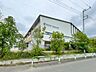 周辺：和光市立下新倉小学校 750m
