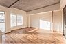 室内：～Living dining～16.5帖ユトリのある空間に爽やかな風がそよぎ光に溢れる場に、家族が笑顔で過ごすトキを想う。内覧等、お気軽にお申し付け下さい。※CG による画像処理がされています。