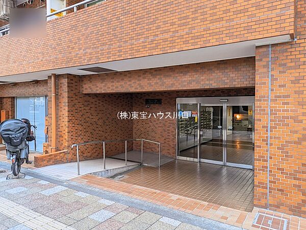 エントランスを拡大表示