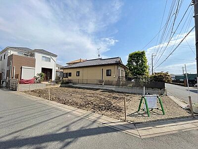 外観：東武伊勢崎線「草加駅」利用可。長期優良住宅認定物件。