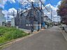 外観：前面道路含む現地