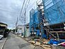 外観：前面道路含む現地