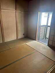 近鉄奈良線 富雄駅 徒歩10分 5DKの室内