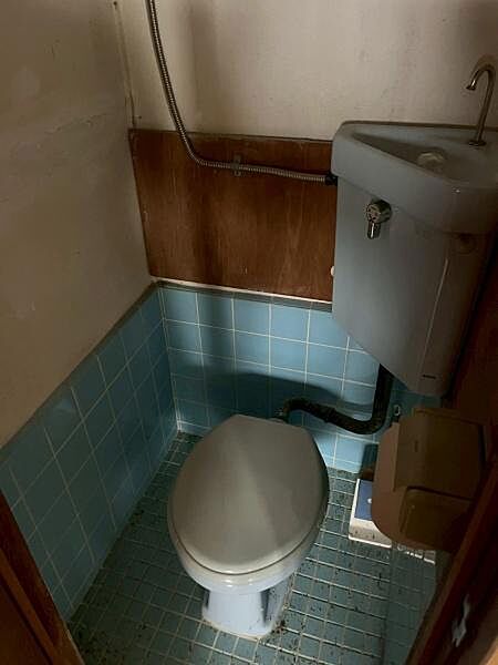 トイレを拡大表示