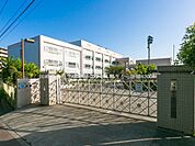 川崎市立柿生中学校まで1200m
