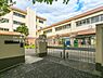 周辺：川崎市立千代ヶ丘小学校まで100m