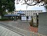 周辺：横浜市立中川小学校まで985m