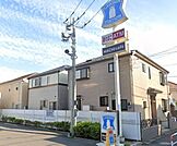 ローソン市川新田三丁目店まで260m