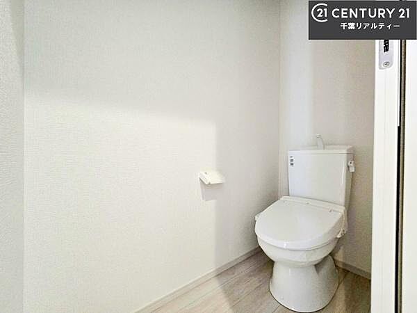 トイレを拡大表示