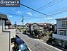 その他：落ち着きある住宅街です！周囲には高い建物がなく、空が広く開放感があり、陽当たりを大きく遮られることもありません！気持ちの良い風が通り抜ける街並みです！