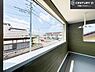 その他：落ち着きある住宅街です！周囲には高い建物がなく、空が広く開放感があり、陽当たりを大きく遮られることもありません！気持ちの良い風が通り抜ける街並みです！