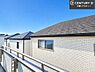 その他：落ち着きある住宅街です！周囲には高い建物がなく、空が広く開放感があり、陽当たりを大きく遮られることもありません！気持ちの良い風が通り抜ける街並みです！