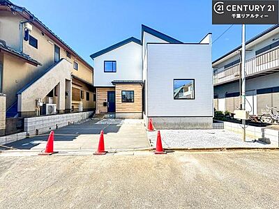 外観:ご案内が可能です。連絡いただければ、ご見学ができますのでお気軽にお問い合わせください。お仕事帰りにもどうぞ!ご要望にあわせて、希望のお家を必ず探します! 外観:ご案内が可能です。連絡いただければ、ご見学ができますのでお気軽にお問い合わせください。お仕事帰りにもどうぞ!ご要望にあわせて、希望のお家を必ず探します!