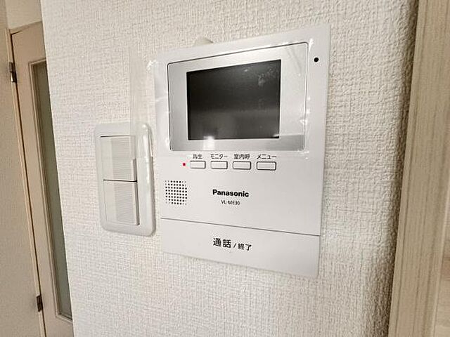 室内 エメラルドグリーン白石中央 1階/-