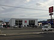 ユニクロ紀の川店まで1378m