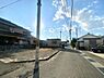 その他：道路幅員広々でラクラク駐車できます♪