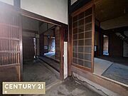 【内観】