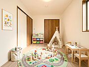プライベートな自分時間を快適に過ごせるお部屋です。（家具・装飾品はAI加工です）