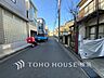 外観：近隣にショッピング施設が多くあり、お買い物にも便利な住環境です。