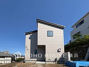 表現された空間は豊かな光と風を纏い、暮らしの時間を豊かにしてくれます。