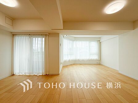 集いの場、憩いの場としての快適性を求めたやすらぎの空間です。