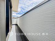 お部屋にも爽やかな風と暖かく柔らかな日差しが差し込み、毎日の暮らしを豊かに彩ります。