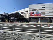 ゆめが丘ソラトス　1100m　2024年7月25日オープンの複合商業施設。ショッピング、グルメ、映画も楽しめます。 
