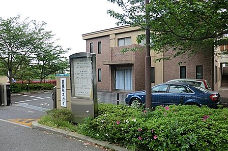 診療所スカイ 1700m 内科・産婦人科・婦人科・産科・小児科を診療。ネット受付可能が嬉しい病院。