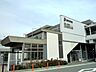 周辺：相鉄本線「鶴ヶ峰」駅　4100m　鶴ヶ峰駅直結の商業施設『ココロット』や、風情ある商店街など、お買い物施設も充実しています。   