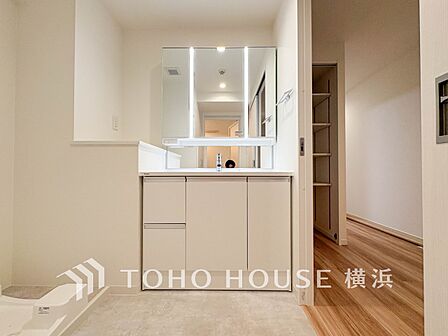 一日の始まりと終わりを心地よく演出してくれる、多彩な機能が備えられたパウダールーム。
