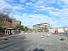 周辺：保木公園　220m　走り回れる広い多目的広場があり、少年サッカーなどに利用されています。遊具や砂場もあります。 