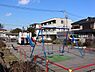 周辺：六浦南公園　600m　六浦駅南口からすぐのところにある公園。横浜らしい船の形の複合遊具があり、小さなお子様は楽しめます。 