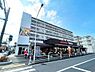 周辺：スーパー生鮮館TAIGA永田店　700m　毎週日曜日には朝市を開催中です。毎日の食卓に並ぶ食材が豊富に揃います。 