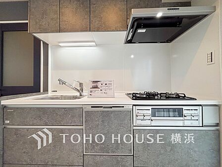 快適な日常を支える機能性と強さがひとつになったキッチンです。