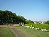 周辺：平戸みはらし公園　450m　横浜の街並みや平戸の果樹園を見渡せる眺望が楽しめる見晴台があります。 