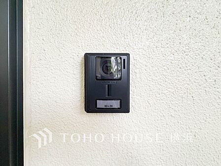 防犯が気になる方におすすめのオートロック付き、お子様がいらっしゃるご家庭にも安心の設備です。