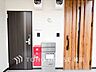 玄関：お住まいの顔となる玄関。住まう方のプライドを満たすクオリティを備えています。 