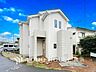 玄関：お住まいの顔となる玄関。住まう方のプライドを満たすクオリティを備えています。（2026年9月撮影）
