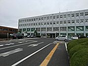 取手市役所まで1500m
