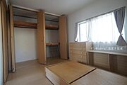 陽光ふりそそぐ明るい室内！(2026年05月撮影)