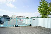 知多中学校まで650m、知多中学校まで650m(徒歩約9分)