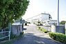 周辺：牛山小学校まで950m、牛山小学校まで950m(徒歩約12分)